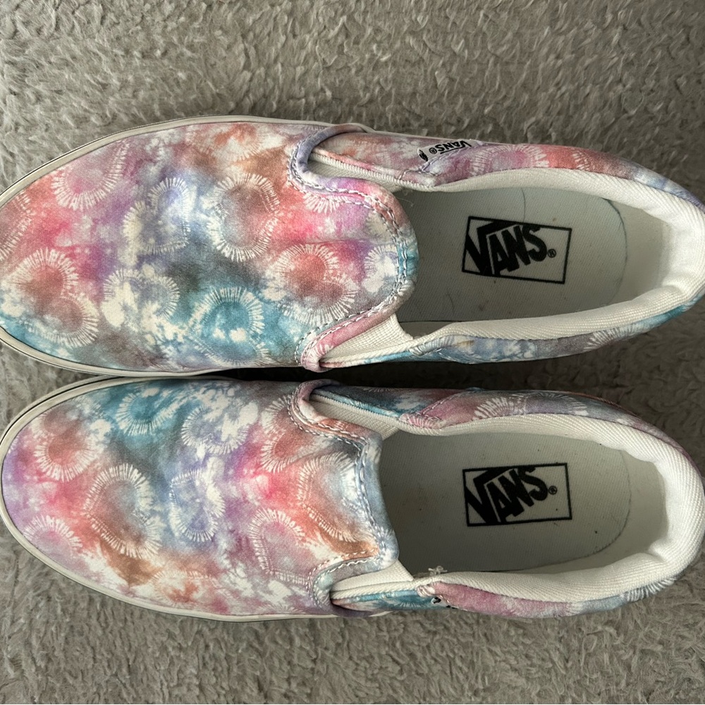 Vans Kids Sneakers in Pink and Blue Tie-Dye Slip On - Picture 5 of 6